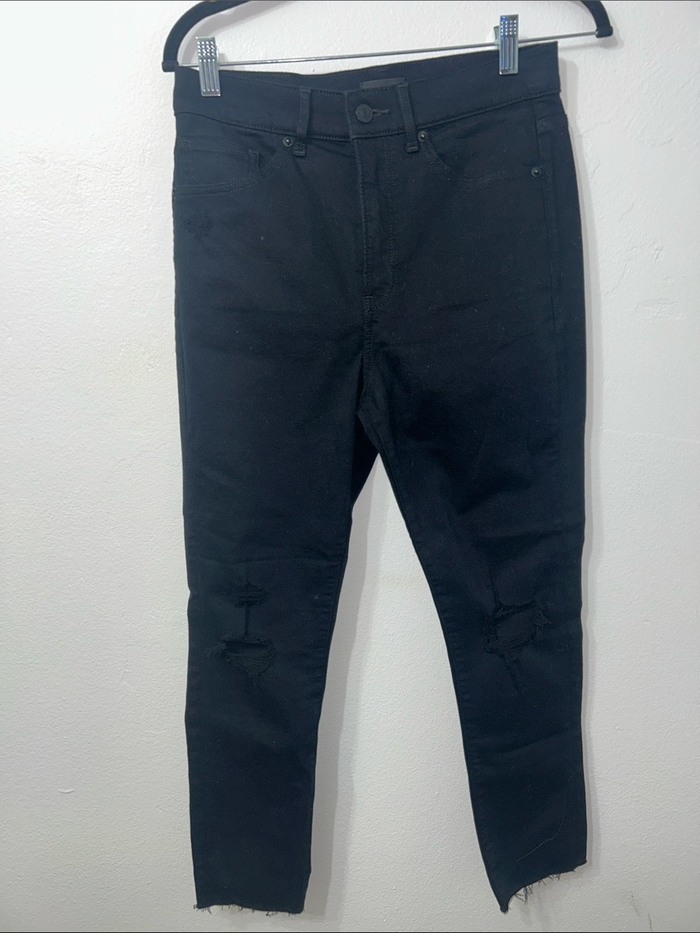 Express Black Men's Skinny Jeans with Knee Distress